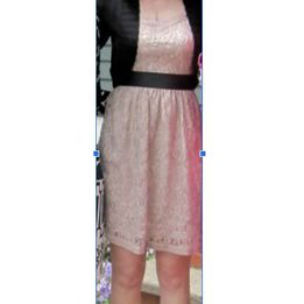 ELLE Lace Nude/Blush-Tinged Juniors Strappy Dress with Black Band- Size 6 - Picture 9 of 9